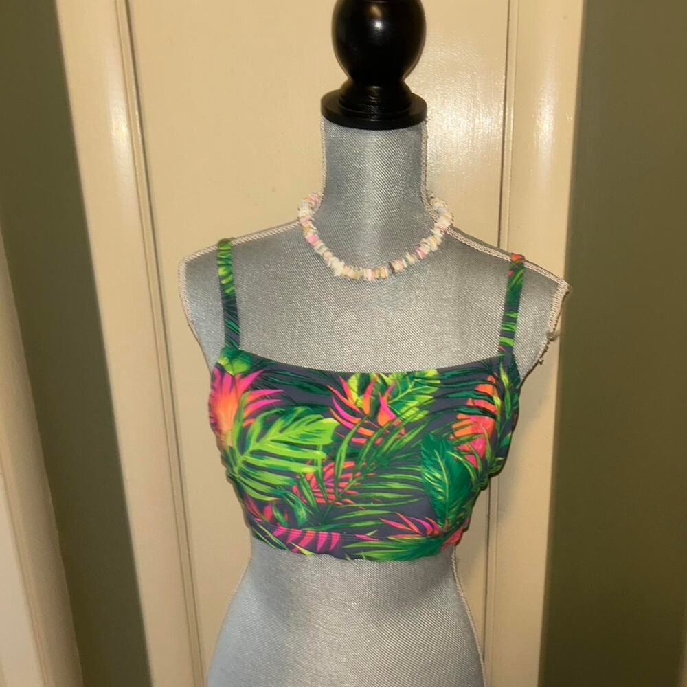 Multicolor floral bikini top